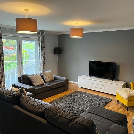 Flat Three, 212 Eaglesham Road, East Kilbride, Glasgow Zewnętrze zdjęcie