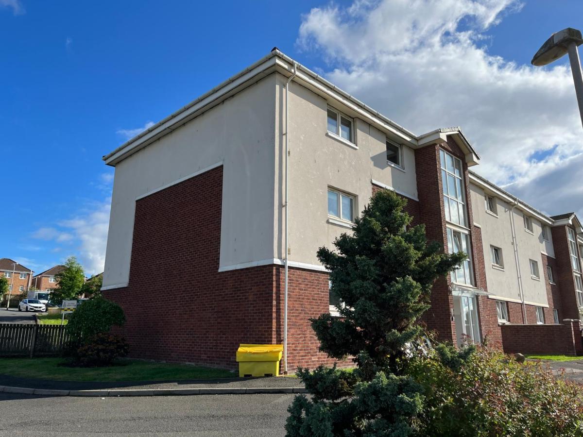 Flat Three, 212 Eaglesham Road, East Kilbride, Glasgow Zewnętrze zdjęcie